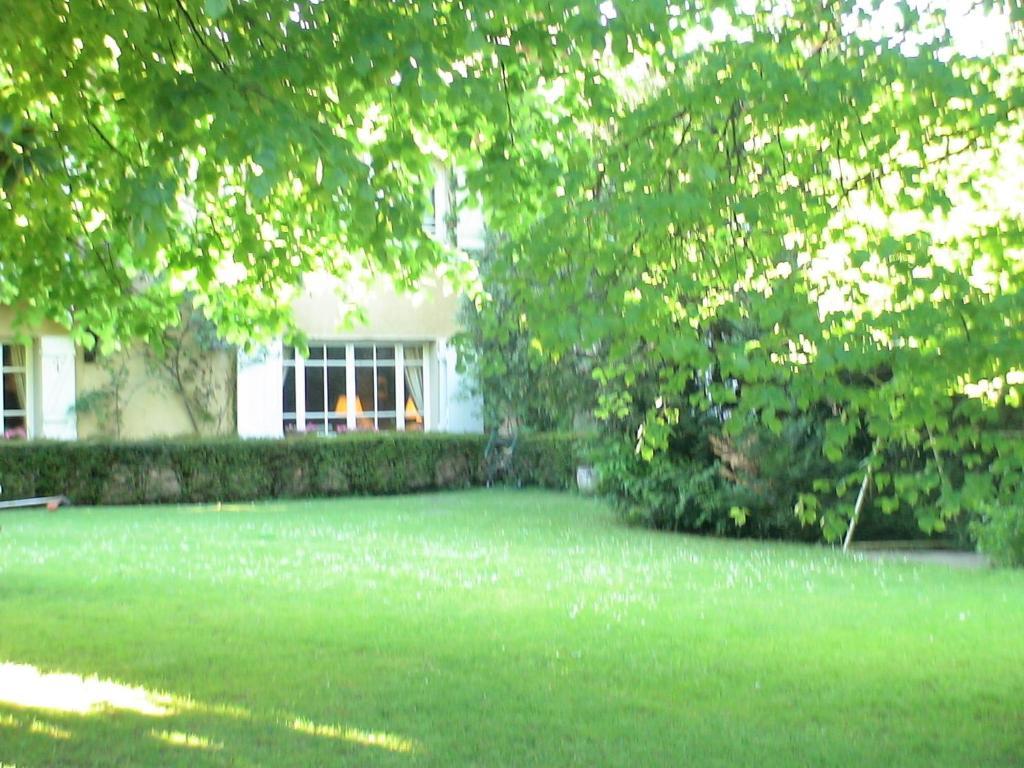Hostellerie La Huchette Replonges Exterior photo